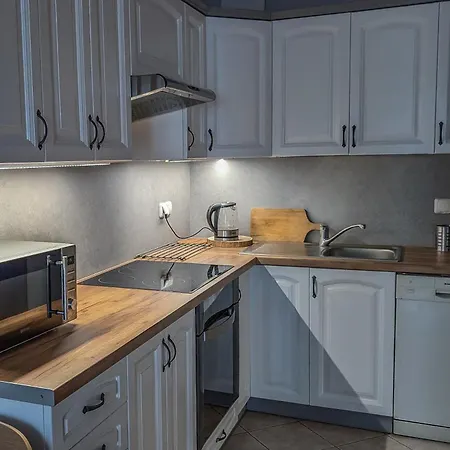 Apartment Velvet Lucka